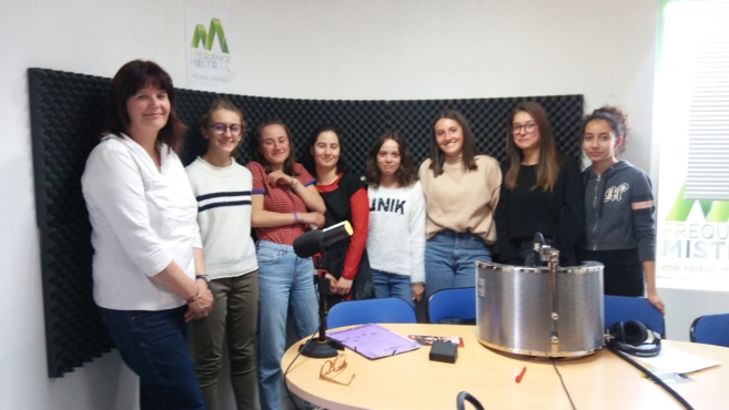 Les jeunes et l'Europe Les jeunes et l'Europe