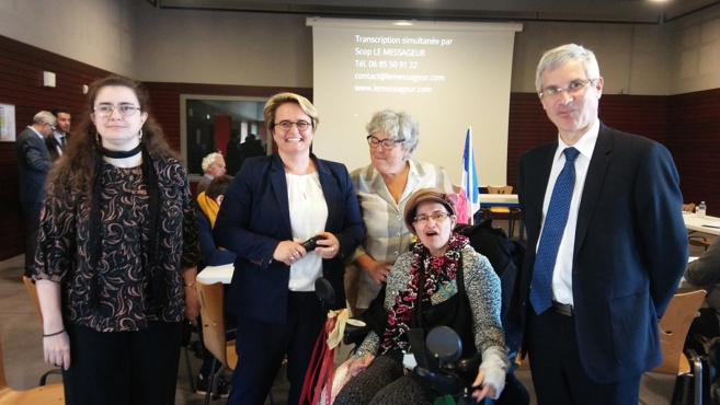 Pour que les personnes handicapées pèsent sur les décisions qui les concernent Pour que les personnes handicapées pèsent sur les décisions qui les concernent