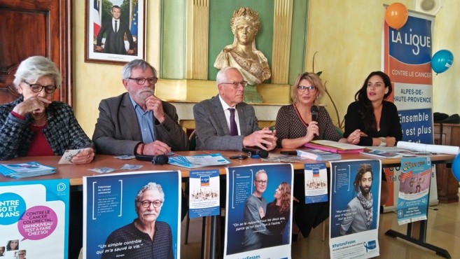 Mars Bleu, le côlon tour passe par Manosque Mars Bleu, le côlon tour passe par Manosque