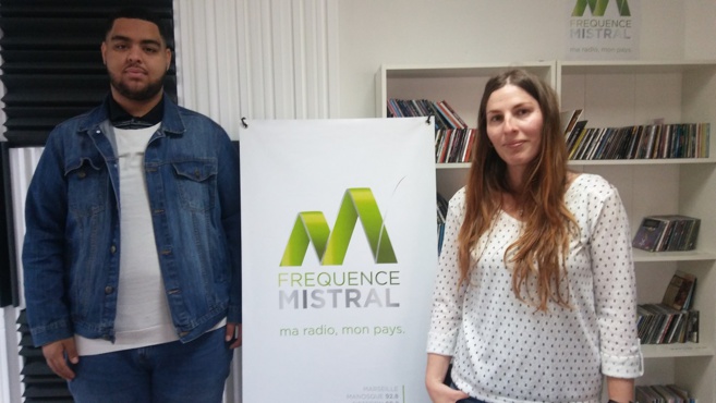 Ils vont peindre une fresque murale Ils vont peindre une fresque murale