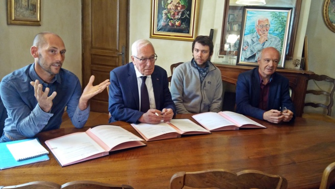 Manosque : les oliveraies de la ville seront exploitées naturellement Manosque : les oliveraies de la ville seront exploitées naturellement