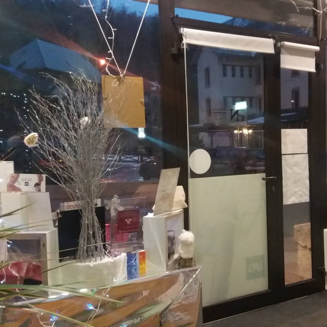 La cire d’abeille pour un soin naturel des oreilles La cire d’abeille pour un soin naturel des oreilles