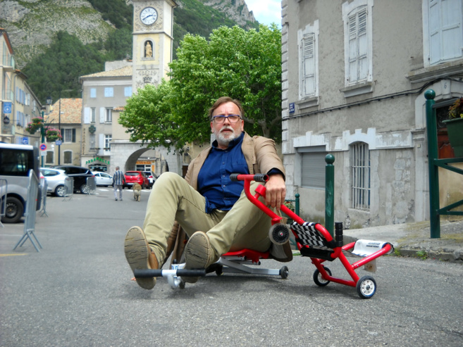 Ça swingue et ça roule… c’est le swing roller tour ! Ça swingue et ça roule… c’est le swing roller tour !