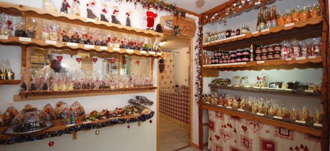 Neva Montagn'art, une chocolaterie pour les gourmands ! Neva Montagn'art, une chocolaterie pour les gourmands !