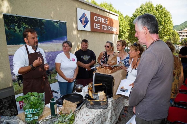 Les balades gourmandes : un succès populaire à Digne Les balades gourmandes : un succès populaire à Digne