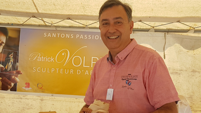 Patrick Volpes, Maître artisan santonnier à la foire de la Lavande Patrick Volpes, Maître artisan santonnier à la foire de la Lavande