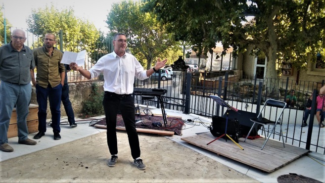 Les Volxiens honorent Simone Veil Les Volxiens honorent Simone Veil