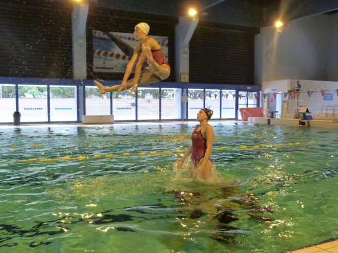 Natation artistique dans les bassins dignois Natation artistique dans les bassins dignois