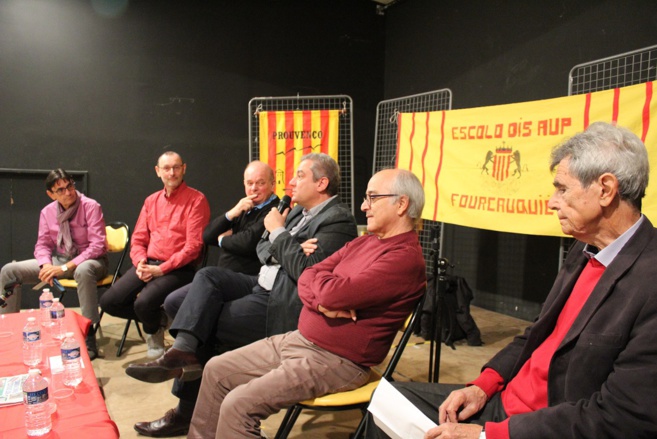 Ils défendent la langue et la culture provençales Ils défendent la langue et la culture provençales