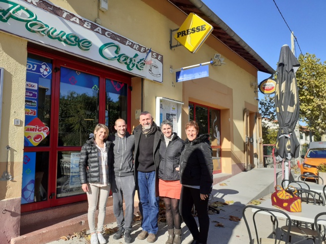 Pour le téléthon un marché de Noël cadeau à L’Escale Pour le téléthon un marché de Noël cadeau à L’Escale