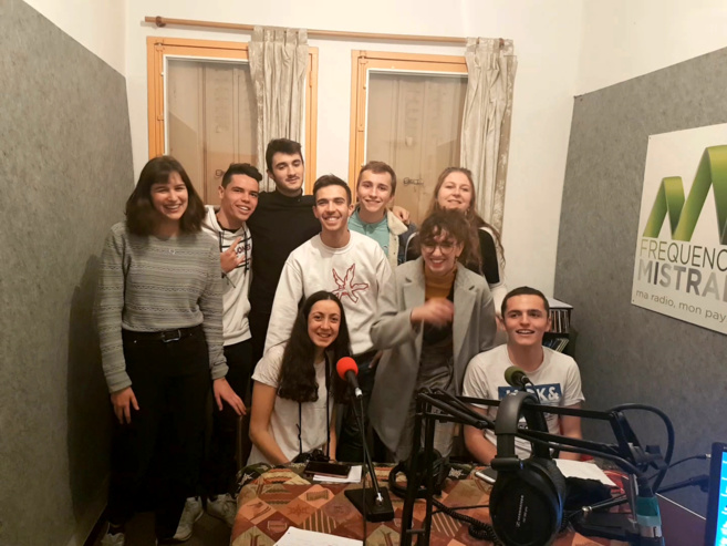 Les Indignes- thème libre Les Indignes- thème libre