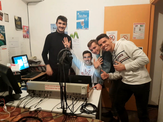 Les Indignes- thème libre