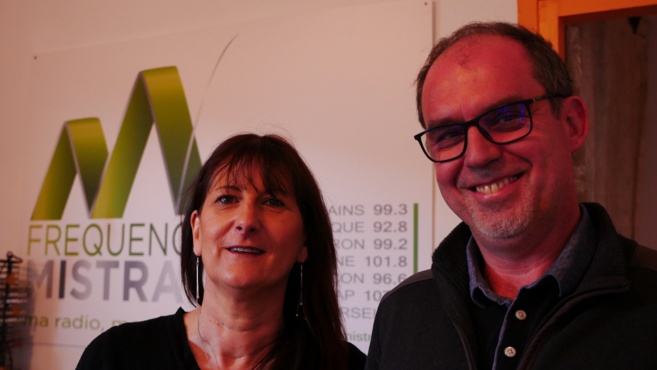 A Malijai, Espace collaboratif équitable et Schooldance 04 main dans la main A Malijai, Espace collaboratif équitable et Schooldance 04 main dans la main