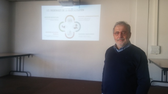 Comment déceler et lutter contre la radicalisation ? Comment déceler et lutter contre la radicalisation ?