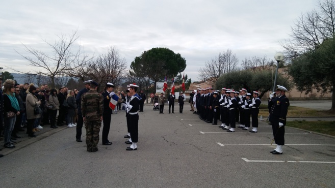 Un fanion pour les apprentis marins des Alpes de Haute-Provence Un fanion pour les apprentis marins des Alpes de Haute-Provence