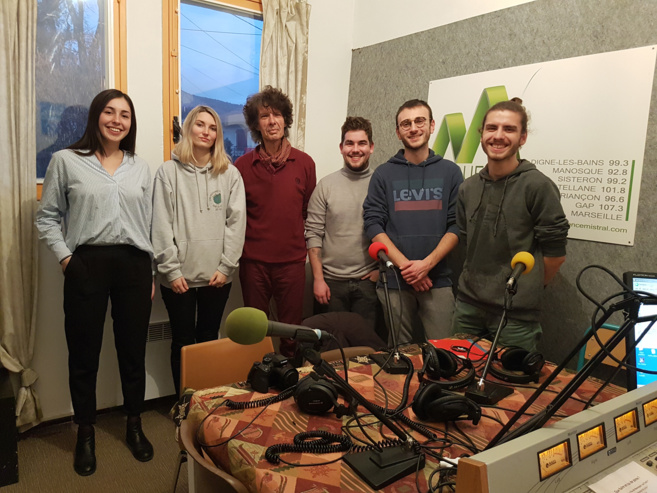 5 étudiants de l'IUT présentent la semaine du son "Traversons le Temps" 5 étudiants de l'IUT présentent la semaine du son "Traversons le Temps"