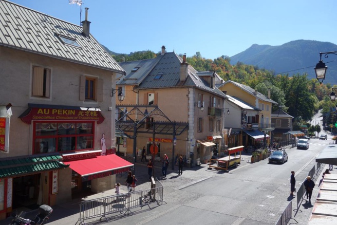 La vie locale mais pas sans les habitants La vie locale mais pas sans les habitants