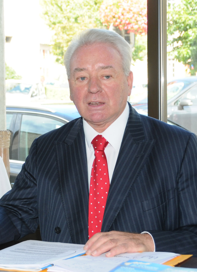 Pour Daniel Spagnou, sécurité et prévention avant tout dans la cité de Paul Arène! Pour Daniel Spagnou, sécurité et prévention avant tout dans la cité de Paul Arène!