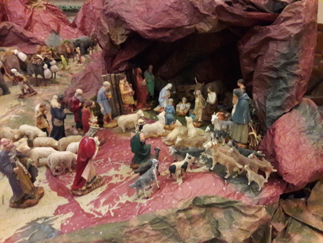 Une crèche original, la crèche Devineau Une crèche original, la crèche Devineau