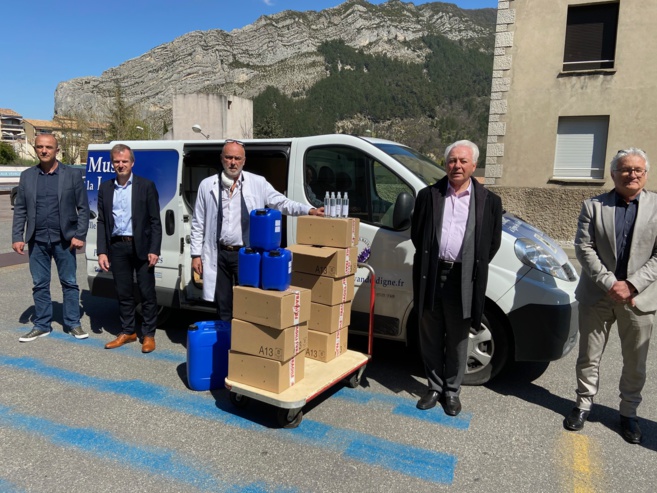 Pôle Emploi participe au soutien des soignants Pôle Emploi participe au soutien des soignants