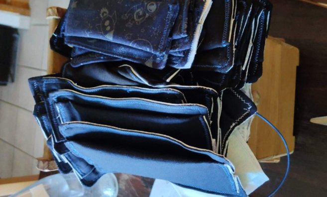 « Les étoiles d'Ofel » fabriquent des masques solidaires « Les étoiles d'Ofel » fabriquent des masques solidaires