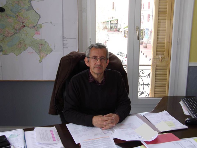 Jean-Pierre Terrien est toujours le Maire de Castellane Jean-Pierre Terrien est toujours le Maire de Castellane