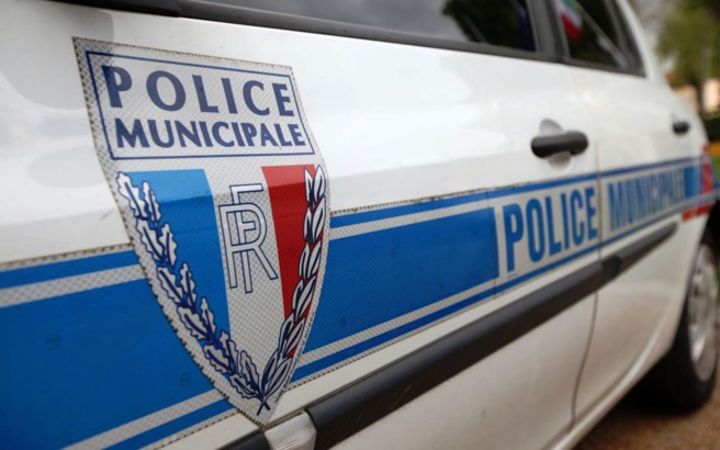 A Castellane, la Police Municipale entre solidarité et règlementation A Castellane, la Police Municipale entre solidarité et règlementation
