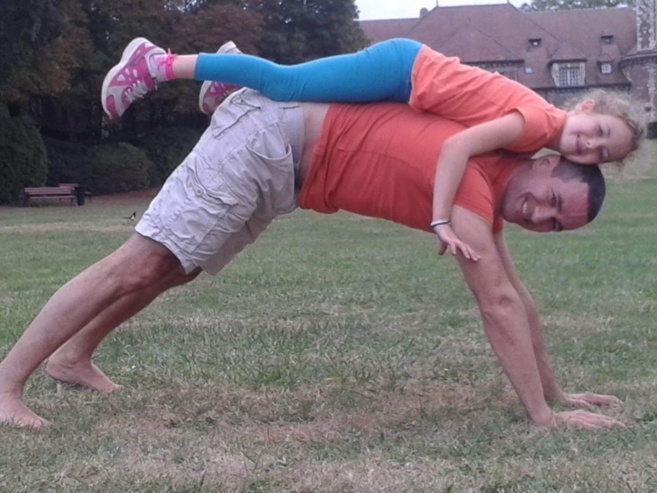 Vlad SuperDad, un papa qui fais bouger les familles ! Vlad SuperDad, un papa qui fais bouger les familles !