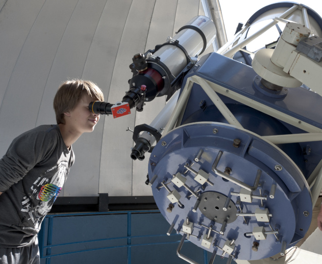 Starlink : des satellites en nombre. Réaction de Karl Antier Starlink : des satellites en nombre. Réaction de Karl Antier