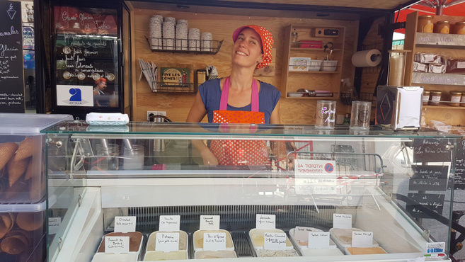 Corinne Pipaz "Les folies glacées" de Thoard Corinne Pipaz "Les folies glacées" de Thoard