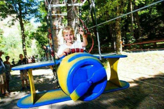 Jungle Parc Briançon, un parcours aventure dans les arbres spécialisé enfants ! Jungle Parc Briançon, un parcours aventure dans les arbres spécialisé enfants !