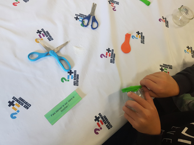 les p'tits débrouillards au pigeonnier pour des ateliers sur le son les p'tits débrouillards au pigeonnier pour des ateliers sur le son