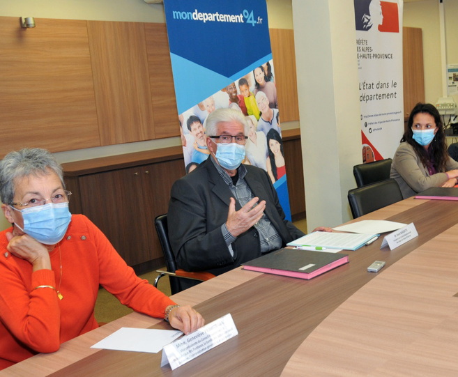 Etat et CD 04 s’engagent pour protéger l’enfance Etat et CD 04 s’engagent pour protéger l’enfance