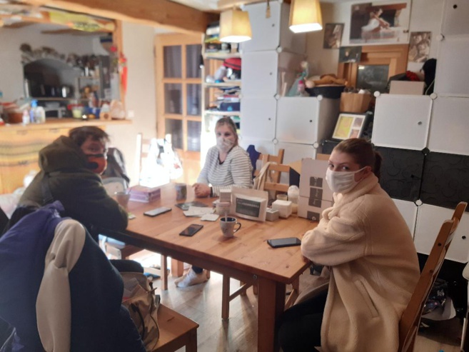 Expérience humaine pour découvrir les produits de Céline Expérience humaine pour découvrir les produits de Céline