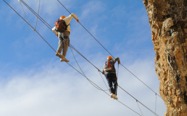 Les travaux de la via ferrata se poursuivent à Digne-les-Bains Les travaux de la via ferrata se poursuivent à Digne-les-Bains