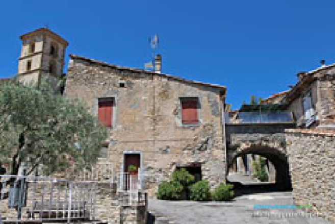 Mallefougasse fait son marché de Noël ! Mallefougasse fait son marché de Noël !