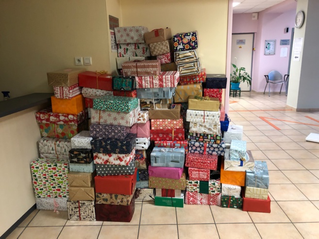 Manosque : des colis de Noël pour les personnes âgées Manosque : des colis de Noël pour les personnes âgées
