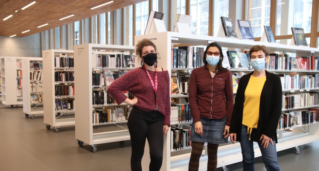 Julie, Amélia et Catherine - La Ruche Julie, Amélia et Catherine - La Ruche