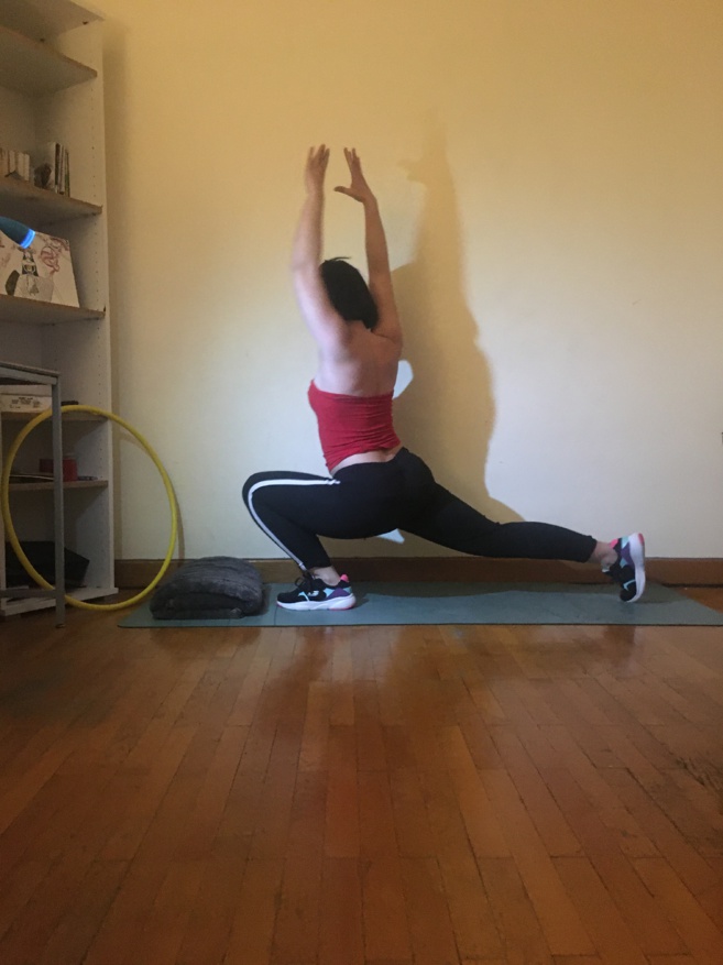 Les Chroniques de Caro - Kit de survie pour garder la forme avec l'alimentation et le physique "Body Healthy" Les Chroniques de Caro - Kit de survie pour garder la forme avec l'alimentation et le physique "Body Healthy"