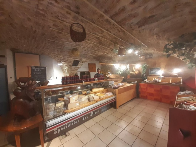 le goût et la qualité des produits de la région au gros pierrot le goût et la qualité des produits de la région au gros pierrot