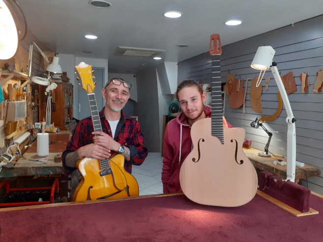 Un luthier dans l’âme et jusqu’au bout des doigts à Sisteron ! Un luthier dans l’âme et jusqu’au bout des doigts à Sisteron !