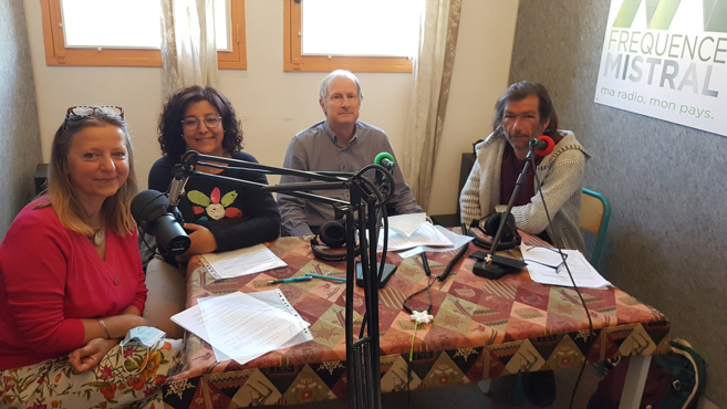 Hélène, Hayette, Charly et Faust Hélène, Hayette, Charly et Faust