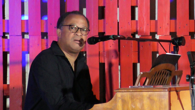 Urbain Rinaldo a fait chanter les poèmes de Max Rippon... Urbain Rinaldo a fait chanter les poèmes de Max Rippon...