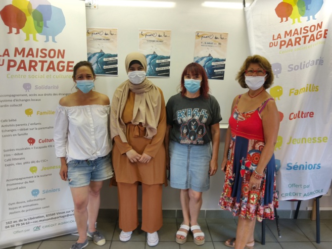 L'équipe organisatrice de la Maison du Partage à Vinon-sur-Verdon L'équipe organisatrice de la Maison du Partage à Vinon-sur-Verdon