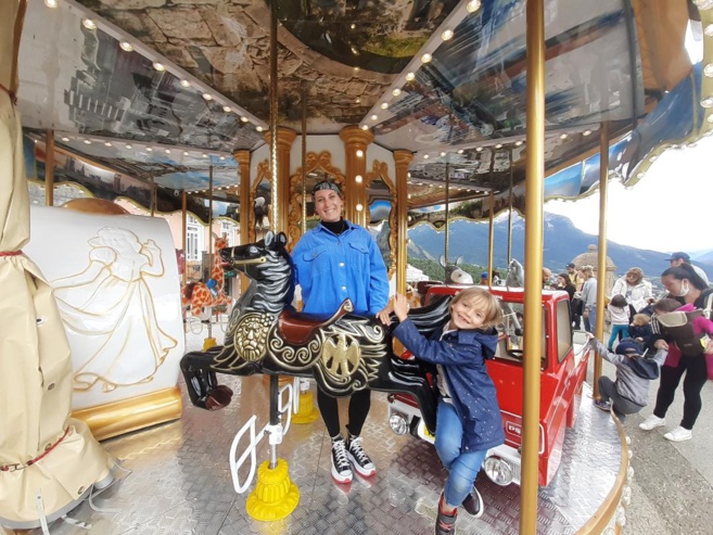 Un carrousel s'installe pour l'été dans la cité Vauban ! Un carrousel s'installe pour l'été dans la cité Vauban !