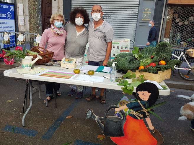 A Fleur de pierre et les jardins partagés A Fleur de pierre et les jardins partagés