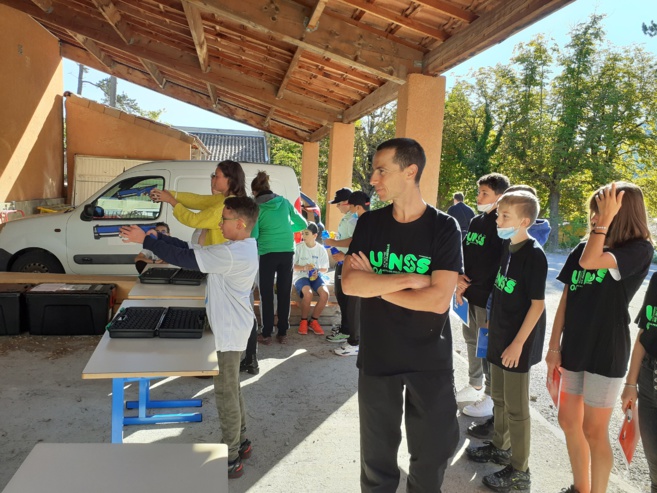 A Castel-Bevon, une journée pour les élèves et par les élèves. A Castel-Bevon, une journée pour les élèves et par les élèves.