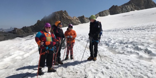 Pour la journée mondiale du refus de la misère, projection du film « Ils sont fous ces bretons » Pour la journée mondiale du refus de la misère, projection du film « Ils sont fous ces bretons »