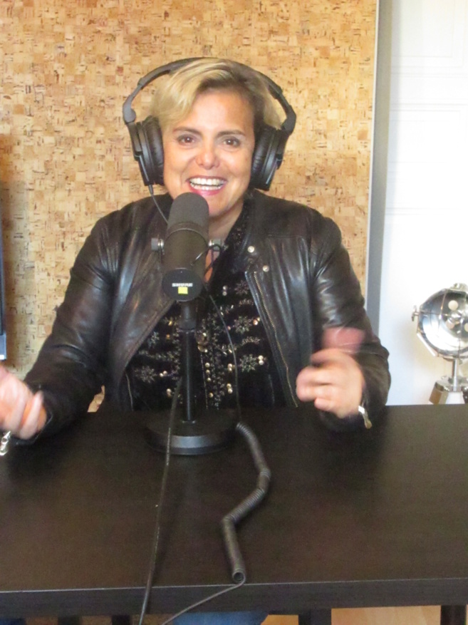 Raquel Rache de Andrade Raquel Rache de Andrade