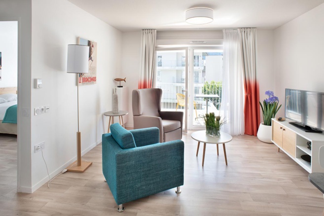 Marché de Noël et Rencontre avec des lamas à la résidence Domitys de Briançon ! Marché de Noël et Rencontre avec des lamas à la résidence Domitys de Briançon !